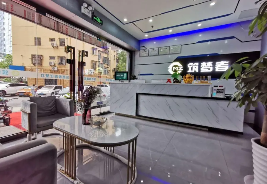 Reception lobby of Dreamer Youth Hostel near Nanyou